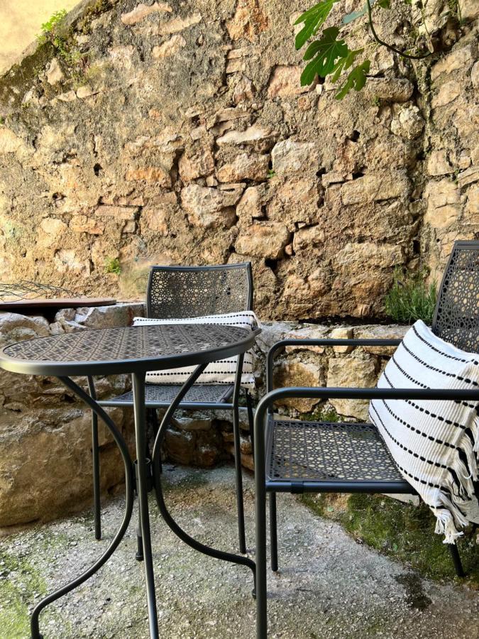 Seayou!***Charming 1-Bedroom Rental Unit In The Old City Center Of كريس المظهر الخارجي الصورة